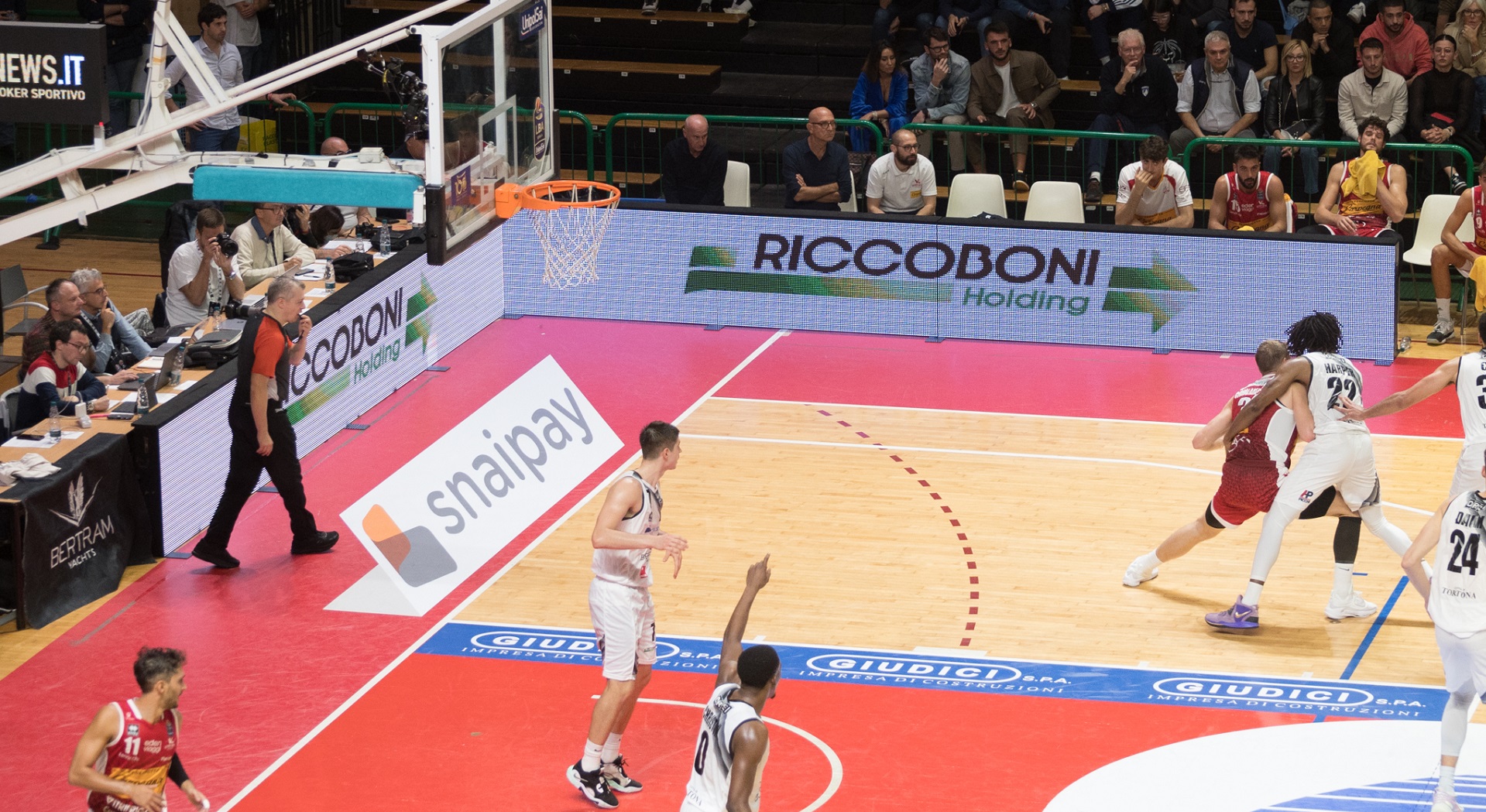 RICCOBONI HOLDING RINNOVA LA PARTNERSHIP CON IL DERTHONA BASKET 