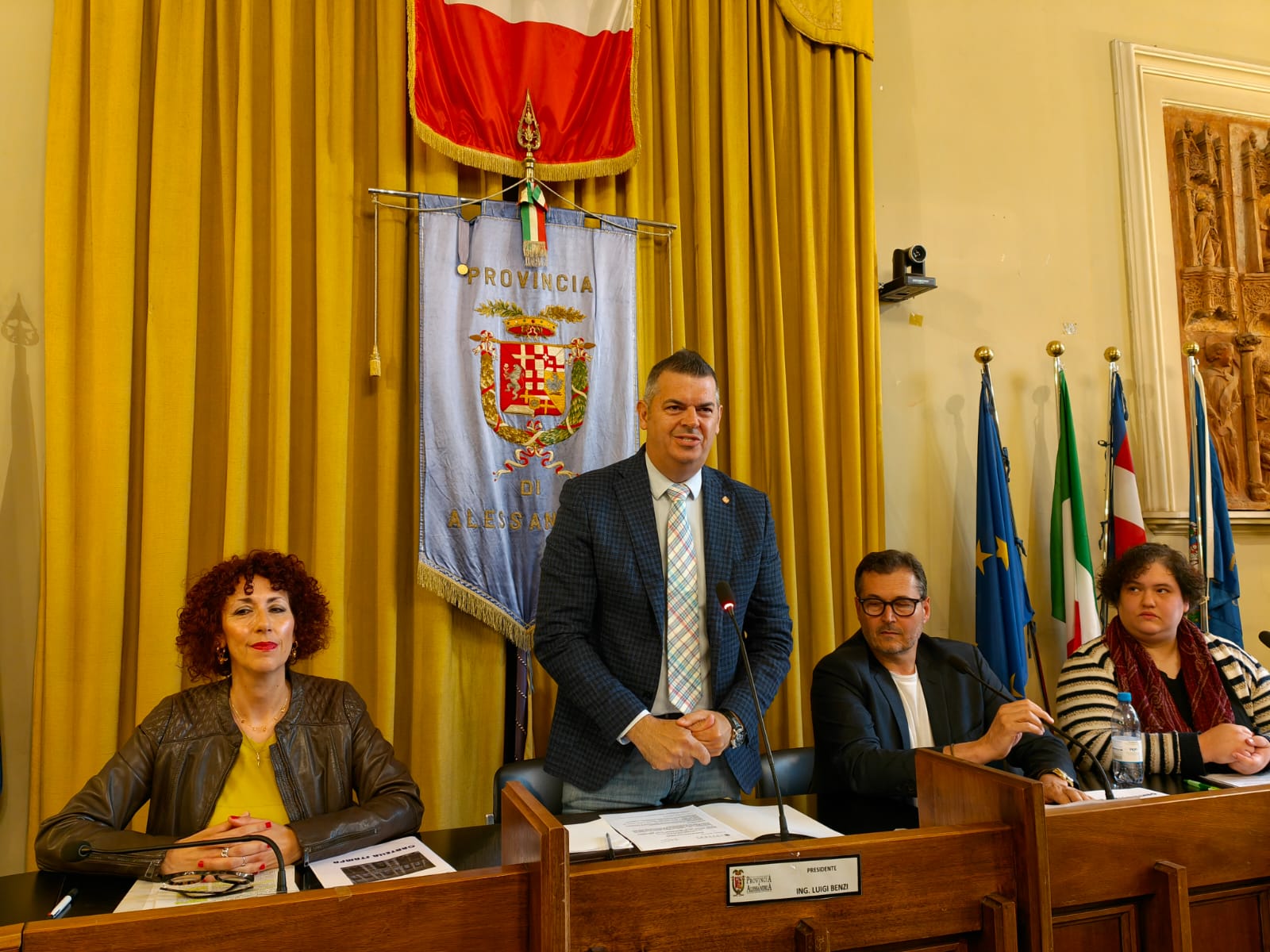 c14a7aed 5df5 4d06 afc1 1ba0b905f38a